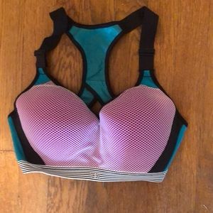 Victoria secret sports bra